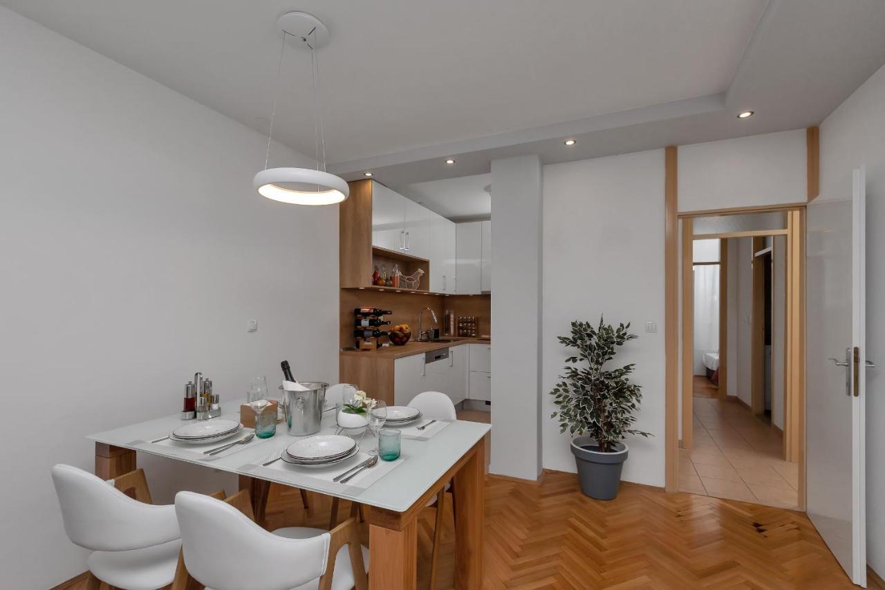 Bruno & Toni Deluxe Apartman Макарска Екстериор снимка