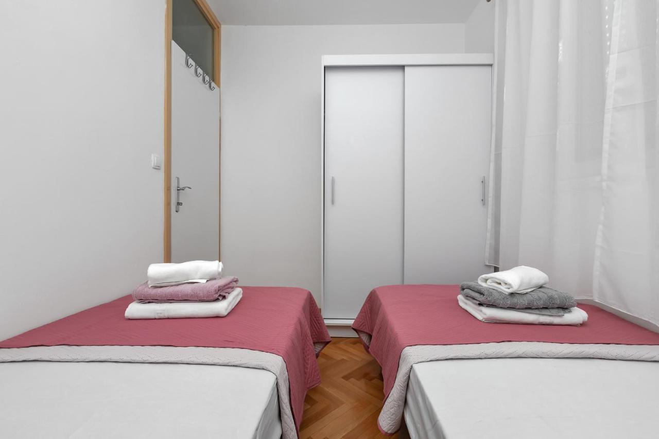Bruno & Toni Deluxe Apartman Макарска Екстериор снимка